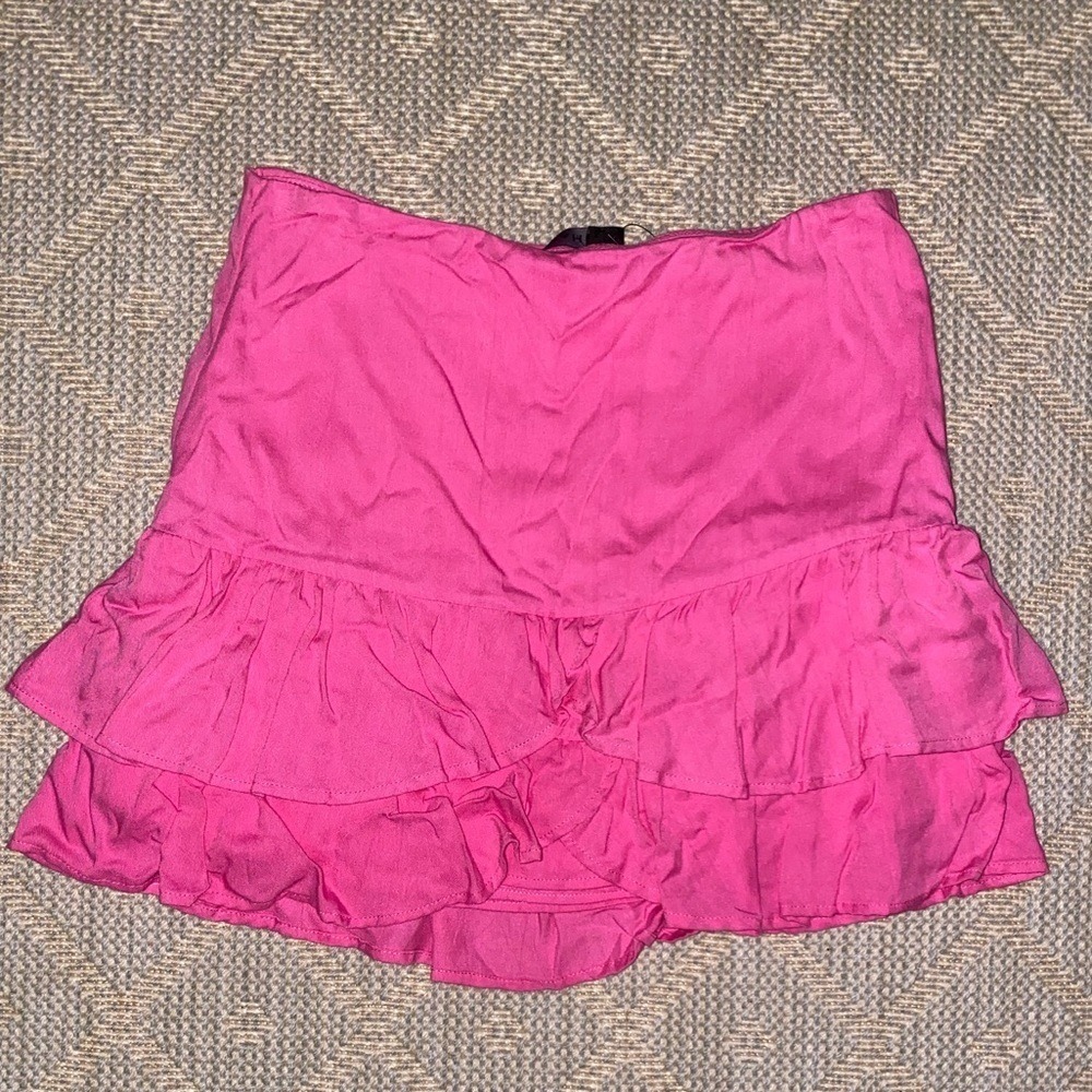 Indah Cobain Mini Skirt Pink Ruffle Satin Tiered Barbiecore Size M NWT